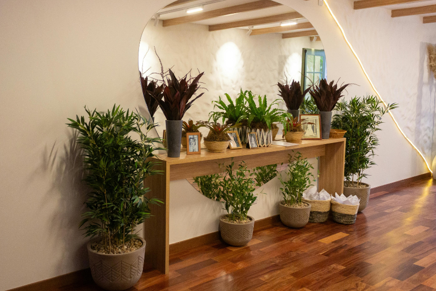 Laminate for Entryways in Anaheim, CA